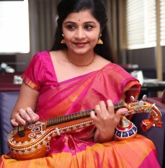 veena